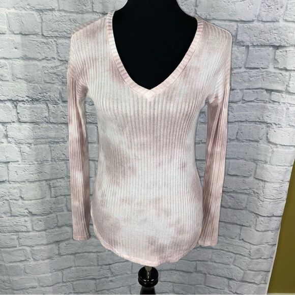 American eagle outfitters ribbed Longsleeve vneck lightweight sweater sz XS - Picture 1 of 9